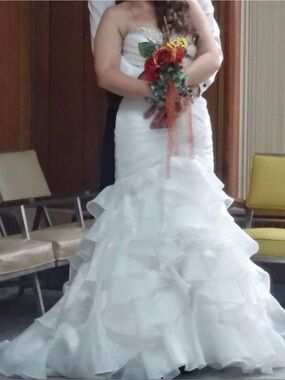Moonlight Bridal White Strapless Ruffled Mermaid Wedding Dress